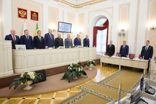 Провел очередную 33 сессию Законодательного Собрания Пензенской области