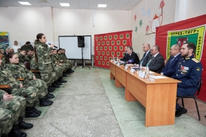 Встреча с участниками учебно-тренировочных сборов отряда содействия полиции «Тигр»