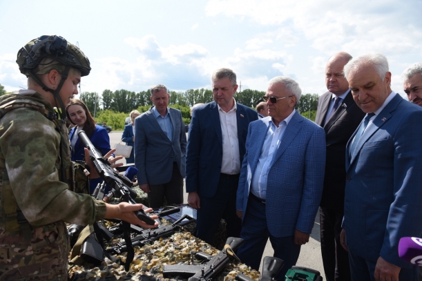 Совместно с коллегами-руководителями законодательных органов Приволжья ознакомились с презентацией спортивных секций Пензенской области