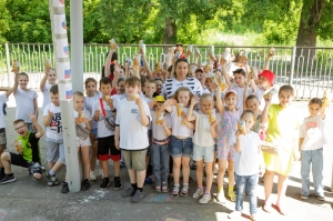 Вадим Супиков организовал для детей микрорайона КПД праздник
