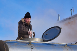 В крещенский сочельник в Покровском архиерейском соборе состоялся чин освящения воды