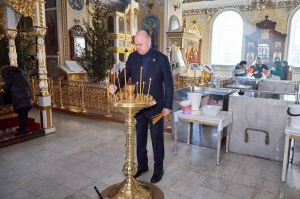 В крещенский сочельник в Покровском архиерейском соборе состоялось освящение крещенской воды