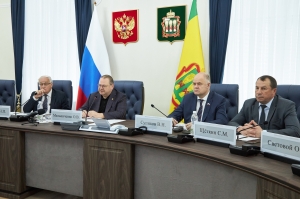 Заседание Правительства региона под председательством Губернатора Олега Владимировича Мельниченко