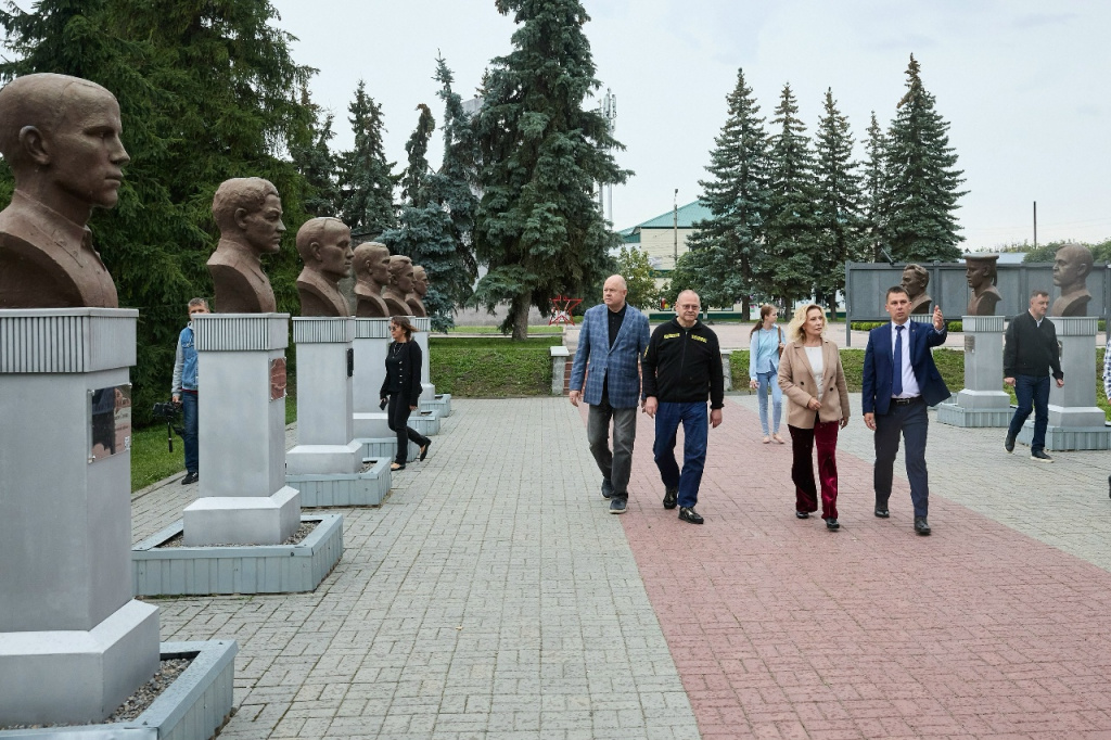 ui9DXNBiWI_inL3v4R3k9lafasIULKYjeL7ezsl-cBTOLk1DwdX3HuhBiLpjoNR6wbQ8pl4c7oGORICXmrfTCBor.jpg