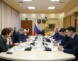 Принял участие в рабочем совещании, которое возглавил Губернатор Пензенской области Олег Владимирович Мельниченко