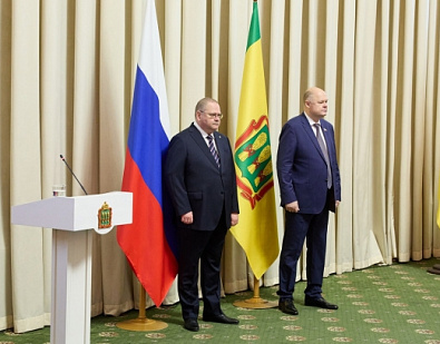 Накануне Дня России и Дня города Пензы состоялась церемония награждения жителей Пензенской области государственными, ведомственными и региональными наградами в Правительстве Пензенской области