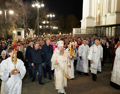 Пасхальное богослужение в Спасском кафедральном соборе, которое возглавил митрополит Пензенский и Нижнеломовский Серафим