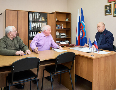 Прием жителей первого избирательного округа по личным вопросам