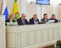 Депутаты регионального парламента завершили формирование повестки предстоящей сессии