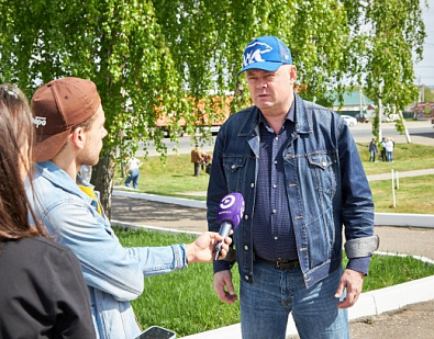 Субботник на территории мемориала погибшим воинам Великой Отечественной войны в селе Кижеватово