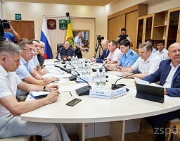 Принял участие в заседании регионального Правительства, которое провел Губернатор Олег Владимирович Мельниченко