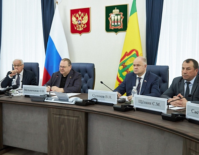 Заседание Правительства региона под председательством Губернатора Олега Владимировича Мельниченко