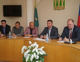 Вадим Супиков принял участие в совещании с руководителями УК и ТСЖ