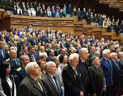 Вадим Супиков принял участие в торжественном собрании по случаю Дня защитника Отечества