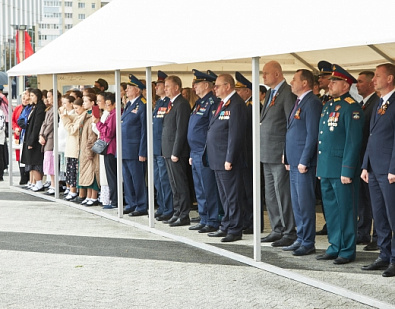В преддверии юбилея – 80-летия Победы советского народа в Великой Отечественной войне состоялся плац-парад курсантов и праздничный концерт