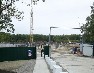 В Железнодорожном районе строится школа на 660 ученических мест