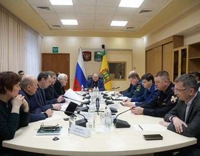 Заседание комиссии по предупреждению и ликвидации ЧС и обеспечению пожарной безопасности