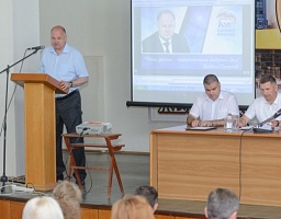 Вадим Супиков встретился с трудовыми коллективами района