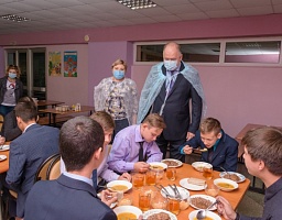 Вадим Супиков провел мониторинг организации и качества горячего питания
