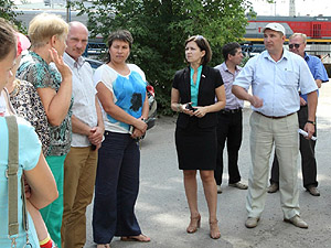 Представители регионального парламента выехали по обращению жителей улицы Ухтомского