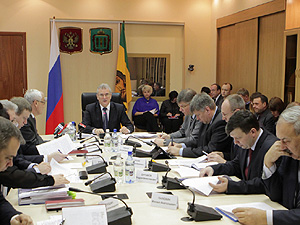 Иван Белозерцев объявил о проведении месячника по благоустройству