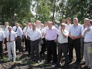 Василий Бочкарев обсудил с главами муниципалитетов развитие промышленного картофелеводства в регионе