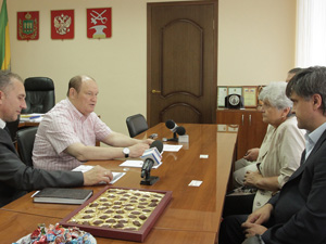 Депутаты выступили в защиту розничных рынков