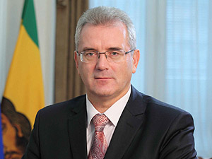 Губернатор Пензенской области поздравил работников культуры с профессиональным праздником