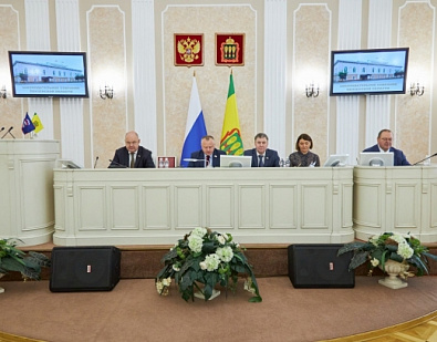 Заседание фракции "Единая Россия" в Законодательном Собрании Пензенской области под председательством Сергея Николаевича Мельникова