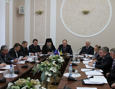 Управляющий Епархией Епископ Пензенский и Кузнецкий Вениамин посетил заседание фракции «Единая Россия» в Законодательном Собрании Пензенской области